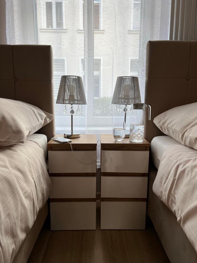 Apartament Olivia Business Suite กดัญสก์ ภายนอก รูปภาพ