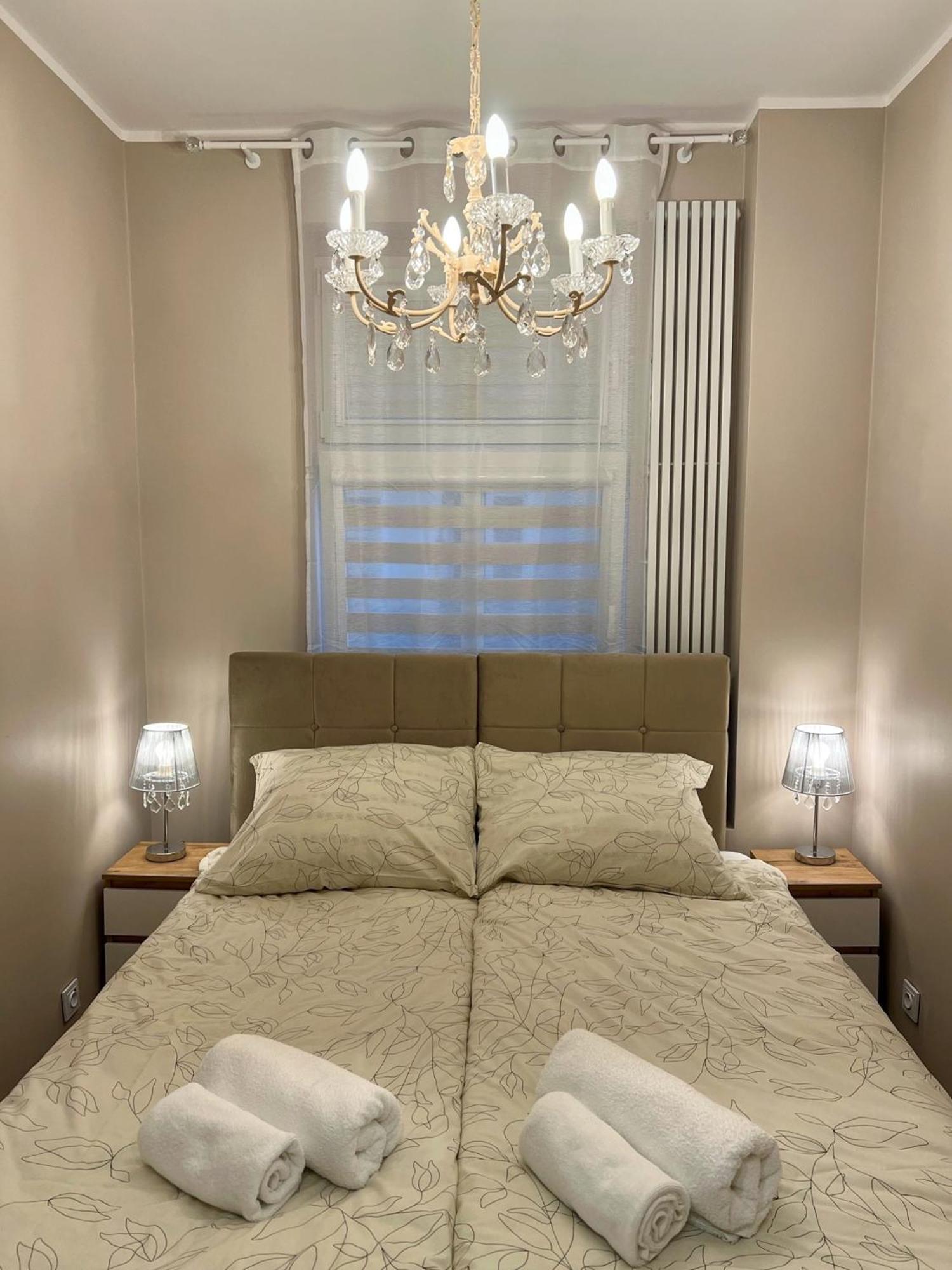 Apartament Olivia Business Suite กดัญสก์ ภายนอก รูปภาพ